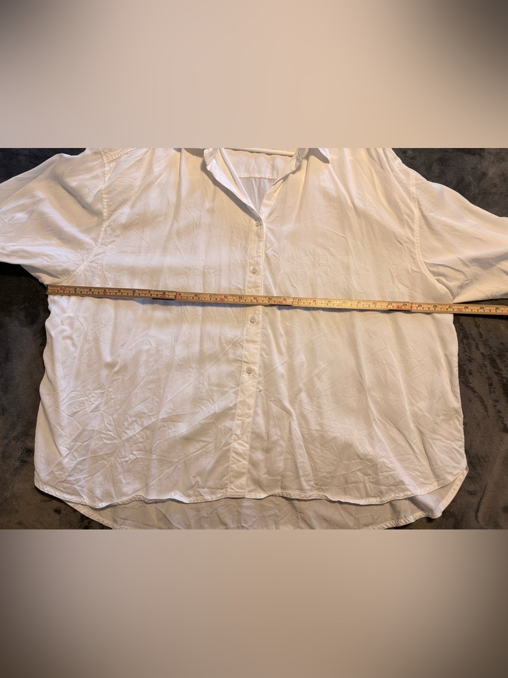 Babaton White Long-Sleeve Button-Up Shirt - Picture 8 of 8